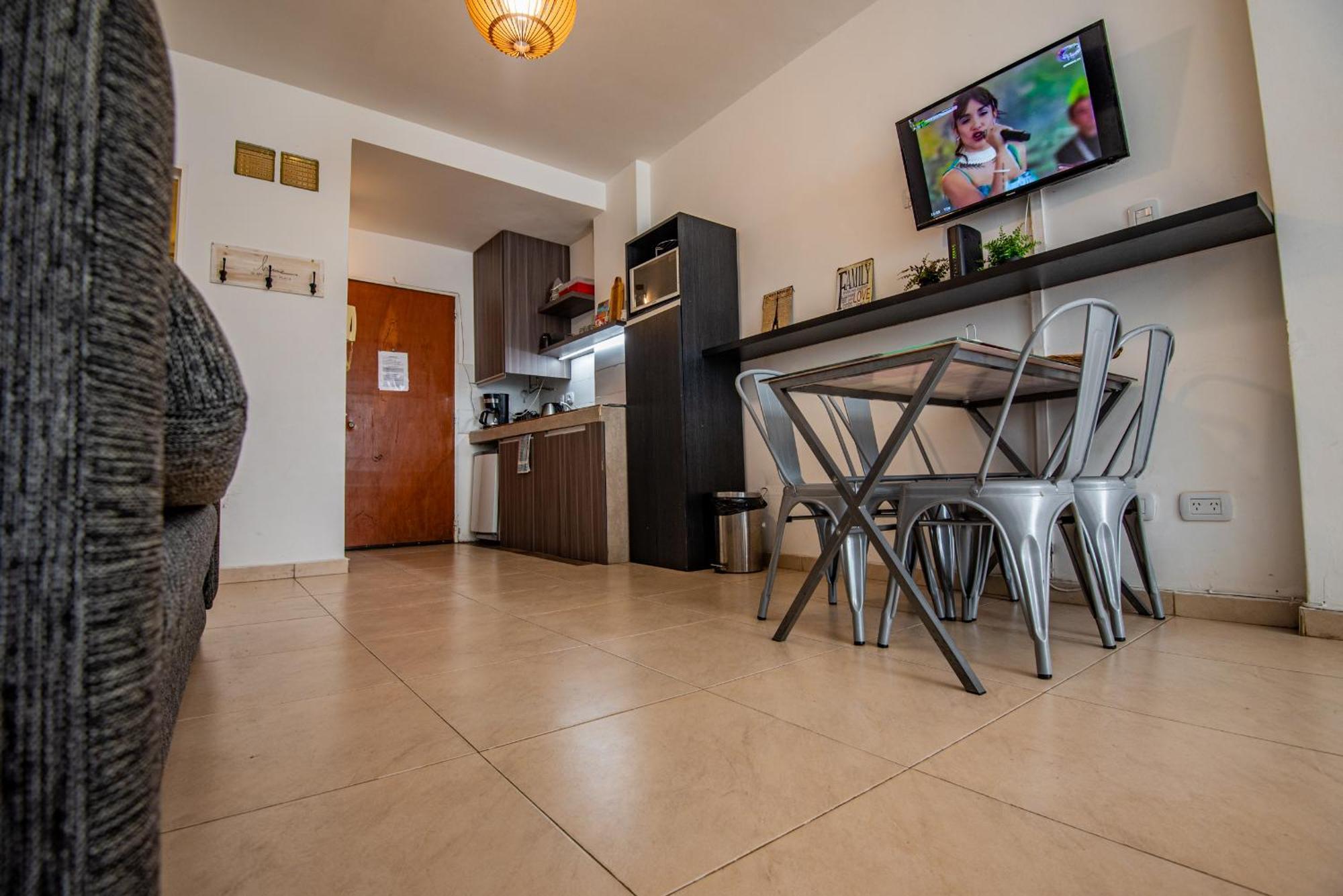 Esmeralda Y Av Cordoba Microcentro Буэнос-Айрес Экстерьер фото